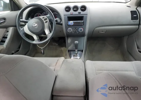 2010 Nissan Altima Base z USA, uszkodzony, nr VIN 1N4AL2AP6AC184708